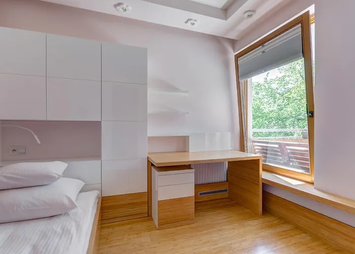 アパート Orlowska43 *